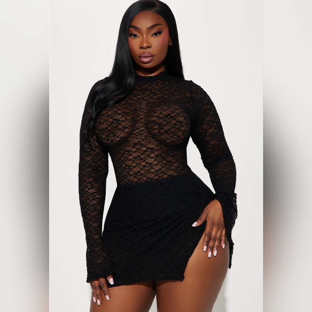 Fashion Nova-Dreamy Romance Lace Skirt Set-S